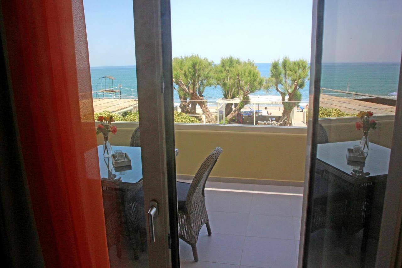 Effi Apartments Platanés Szoba fotó